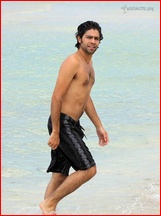 Bmc Adrian Grenier Nude On Baremalecelebs