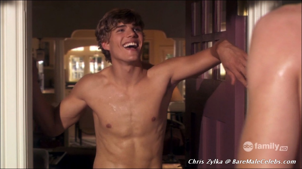 BMC Chris Zylka Nude On BareMaleCelebs