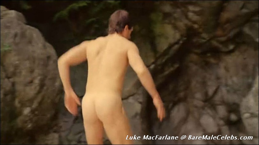 BMC Luke MacFarlane Nude On BareMaleCelebs