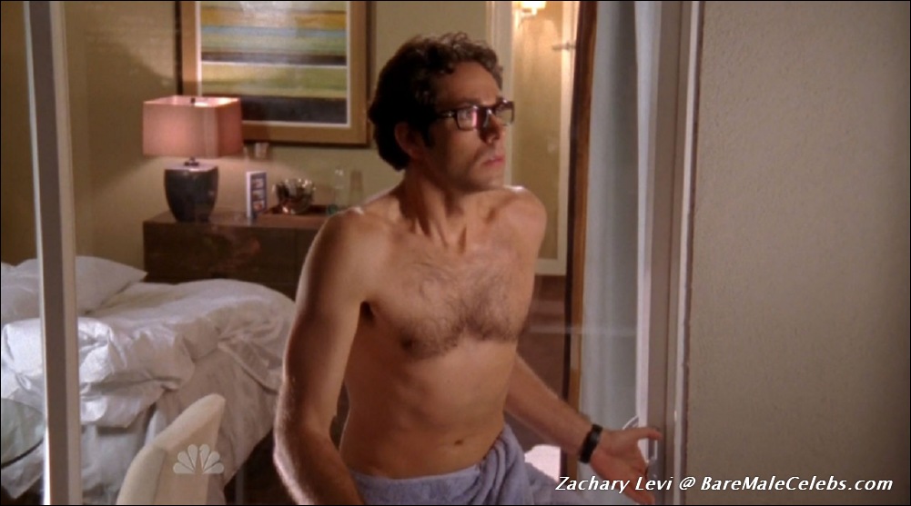 BMC Zachary Levi Nude On BareMaleCelebs