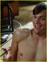 Ashton Kutcher nude photo