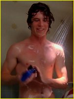 Charlie McDermott nude photo