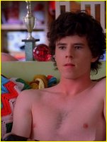 Charlie McDermott nude photo