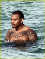 Chris Brown nude photo