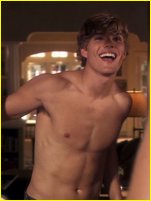 Chris Zylka nude photo