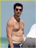 Dylan McDermott nude photo