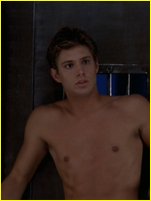 Jensen Ackles nude photo