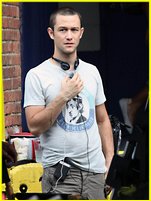 Joseph Gordon-Levitt nude photo