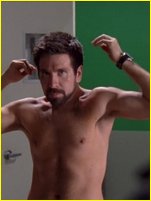 Joshua Gomez nude photo