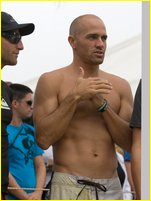 Kelly Slater nude photo