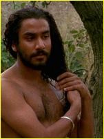 Naveen Andrews nude photo