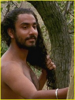 Naveen Andrews nude photo