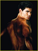 Taylor Lautner nude photo