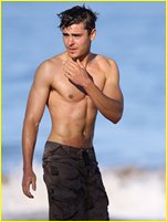 Zac Efron nude photo