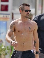 Colin Farrell nude photo
