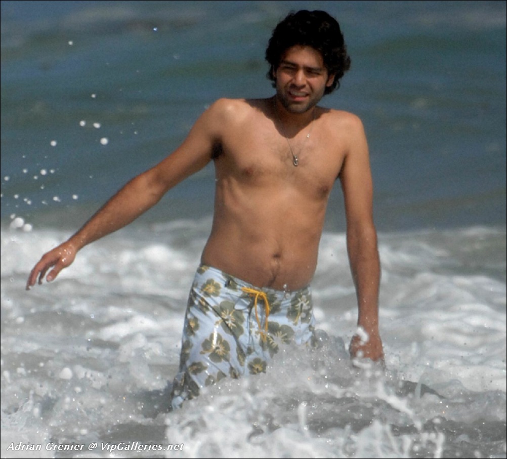 VipGalleries.net Adrian Grenier :: FreeMaleCelebrityArchive.com