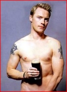 Ronan Keating nude photo